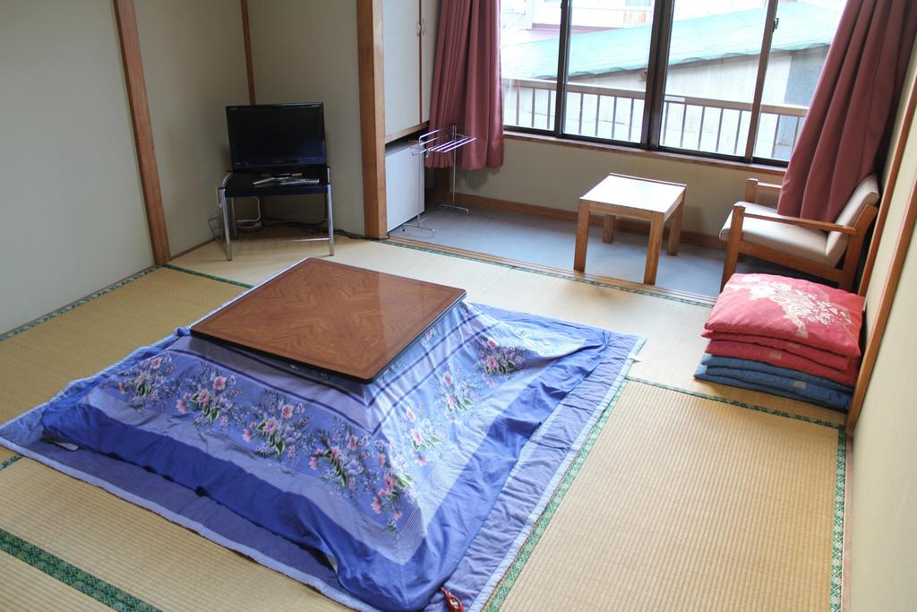 Hotel Sugakuso à Yamanakako Extérieur photo